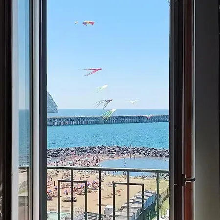 Appartamento Bagnoli Bay, *