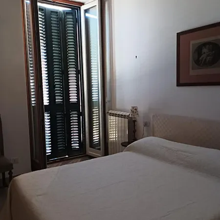 Bagnoli Bay, * Napoli