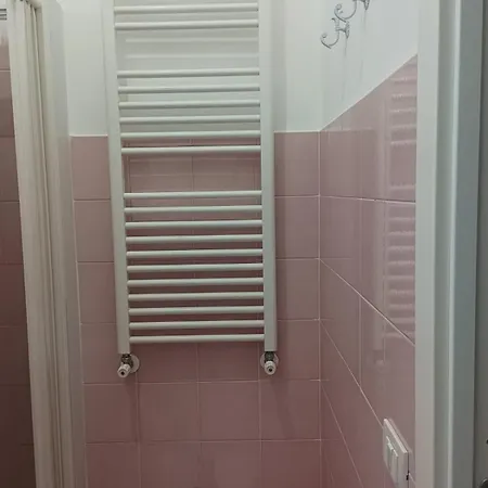 Bagnoli Bay, Apartamento *
