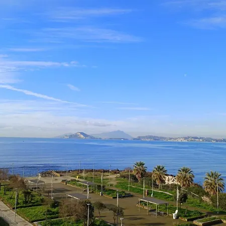 Bagnoli Bay, Napoli